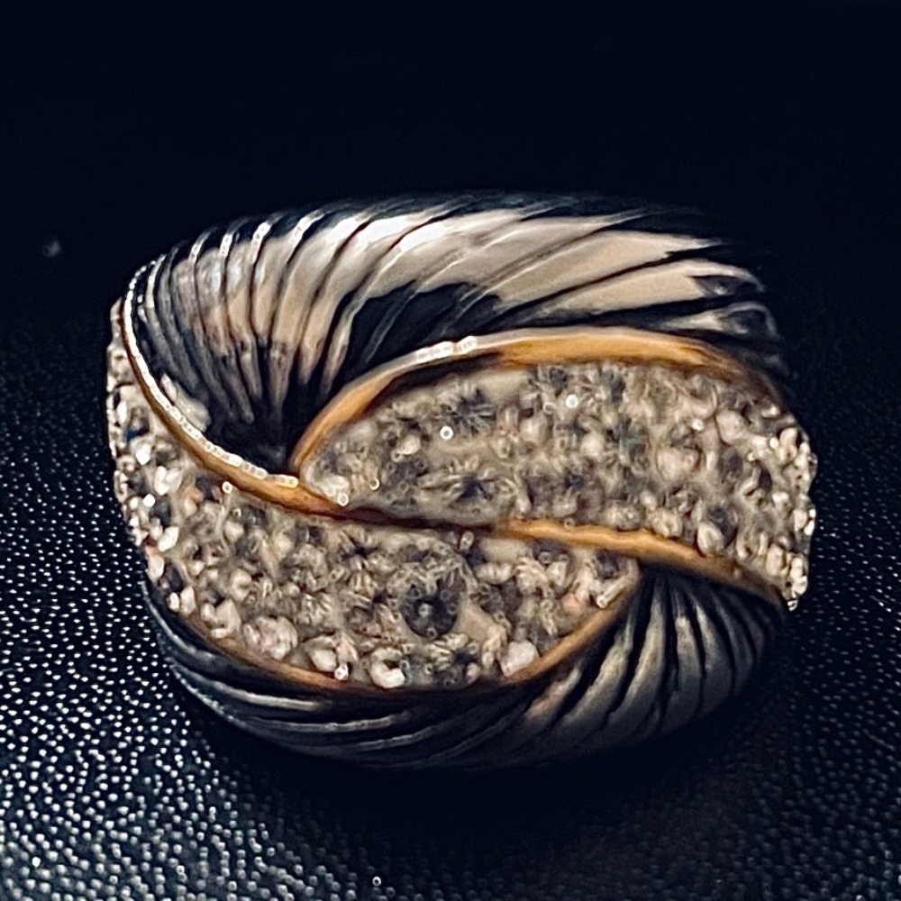 💖 Size 10 1/2 Hypoallergenic Stainless Steel Crystal Unisex Ring NEW